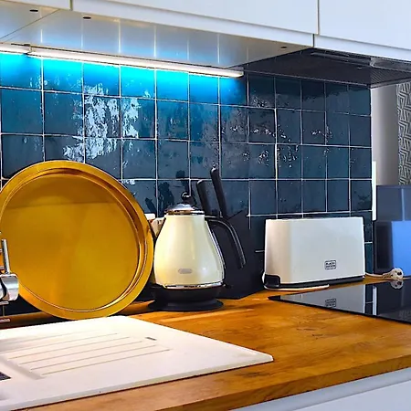 Apartamento Charming Near Montmartre París